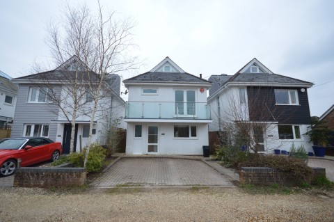 View Full Details for Yarrell Mead, Pennington, Lymington, Hampshire, SO41