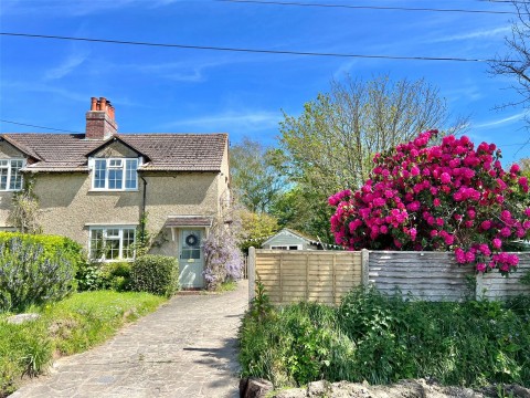 View Full Details for Milford on Sea, Lymington, Hampshire