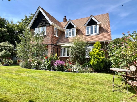 View Full Details for Milford on Sea, Lymington, Hampshire