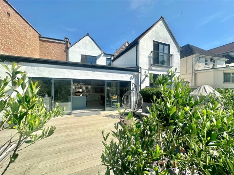 View Full Details for Milford on Sea, Lymington, Hampshire